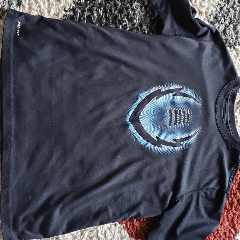 Short sleeve shirt